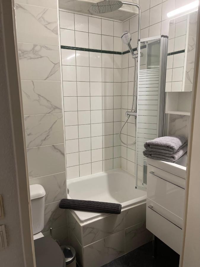 T2D Apartment - Suite Blg Proche Disneyland Paris Bussy-Saint-Georges Buitenkant foto
